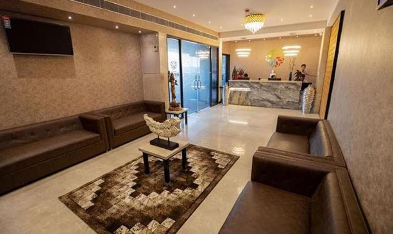 แกรนด์ ซีซั่น - เดอะ บิสซิเนส โฮเต็ล Hotel บังกาลอร์ ภายนอก รูปภาพ