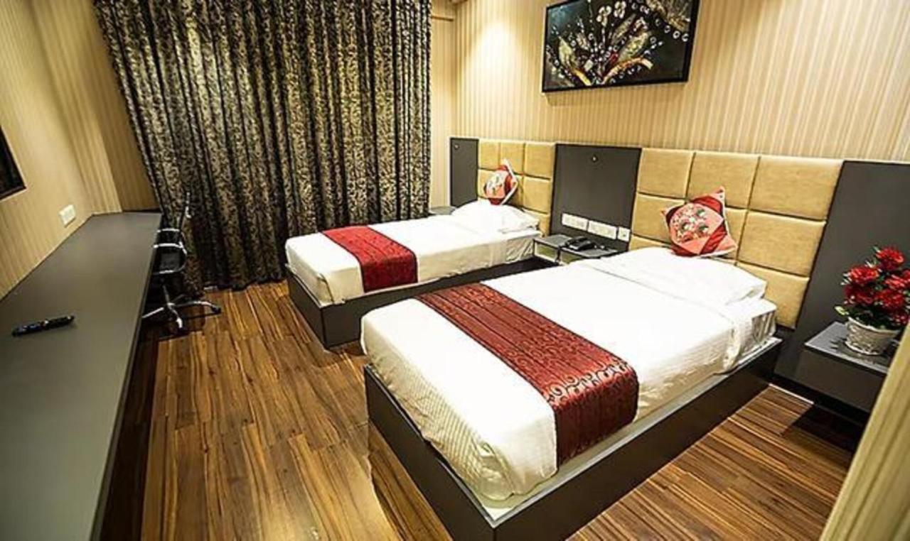 แกรนด์ ซีซั่น - เดอะ บิสซิเนส โฮเต็ล Hotel บังกาลอร์ ภายนอก รูปภาพ